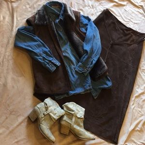 Suede skirt with matching faux fur-lined vest